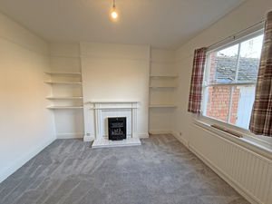 Dining Room- click for photo gallery